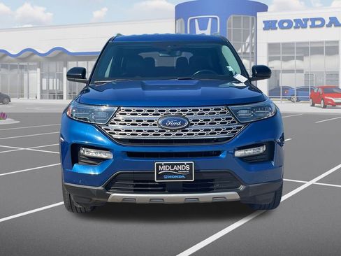 Used 2022 Ford Explorer Limited image 2