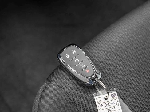 Used 2025 Chevrolet Malibu RS FWD image 28