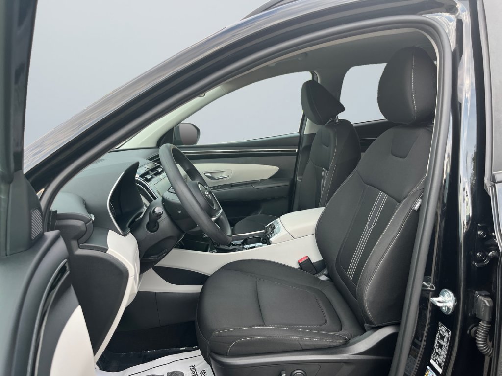Used 2024 Hyundai Tucson SEL FWD image 9