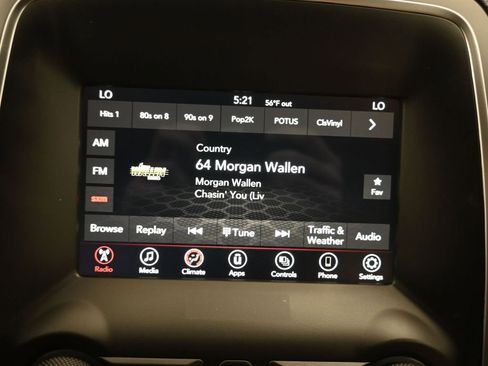 Used 2019 Dodge Durango SXT image 11