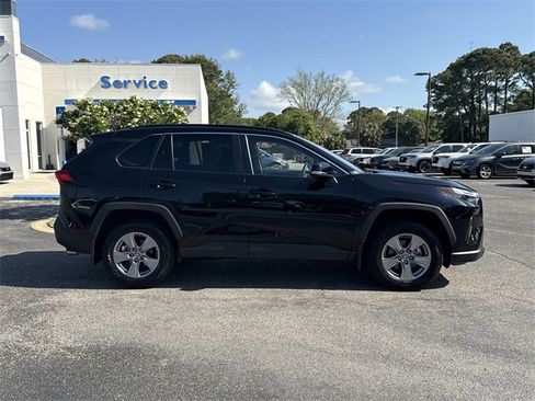 Used 2024 Toyota RAV4 XLE image 4