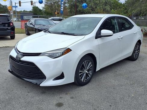 Used 2019 Toyota Corolla LE w/ LE Premium Package FWD image 3