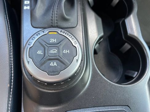 Used 2021 Ford Bronco First Edition AWD/4WD image 30