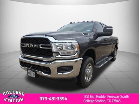 Used 2023 RAM 2500 Tradesman AWD/4WD image 2