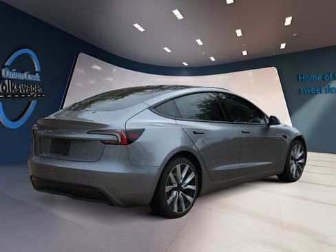 Used 2024 Tesla Model 3 Standard Range image 5