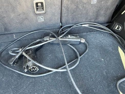 Used 2022 Jeep Grand Cherokee Limited 4xe image 23