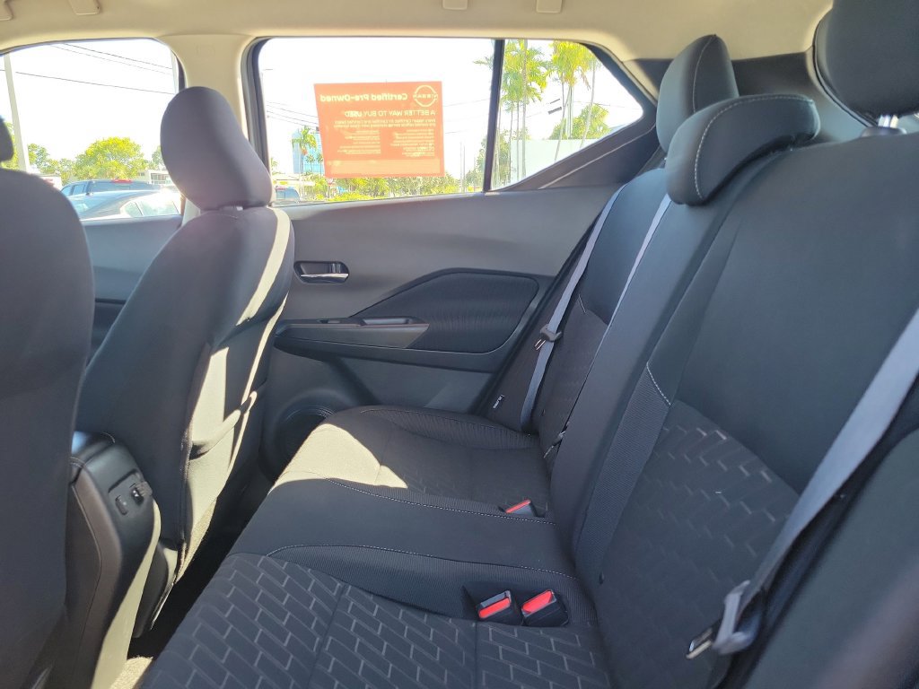 Certified 2024 Nissan Kicks SV FWD image 18