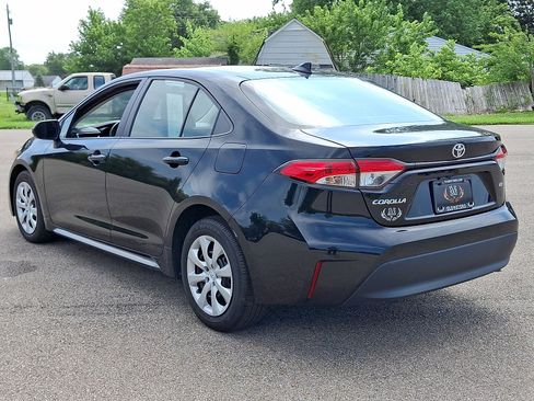 Used 2024 Toyota Corolla LE FWD image 21