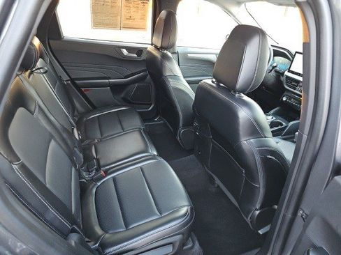 Used 2023 Ford Escape Platinum image 16