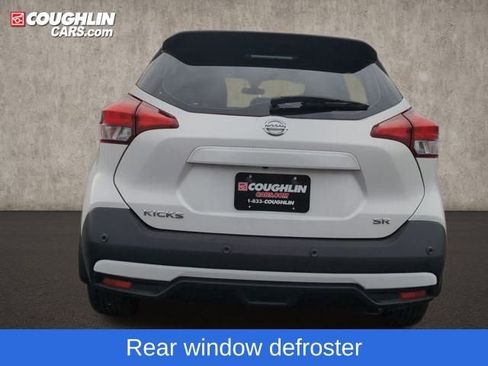 Used 2020 Nissan Kicks SR image 7