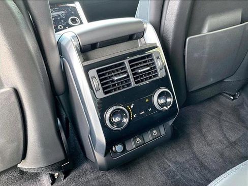 Used 2022 Land Rover Range Rover Sport HSE Silver Edition image 25