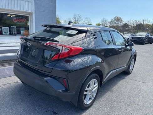Used 2021 Toyota C-HR LE FWD image 6