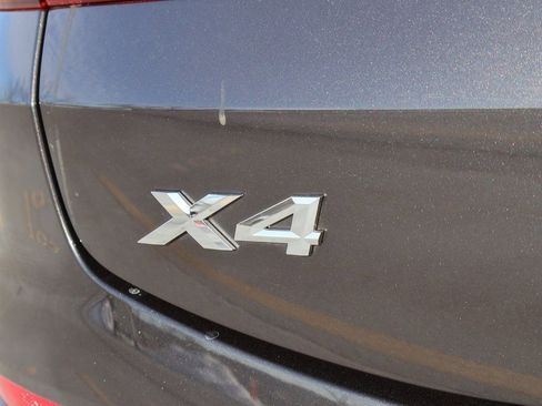 Used 2025 BMW X4 xDrive30i AWD/4WD image 8