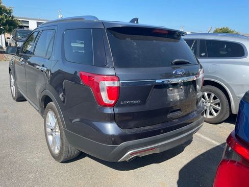 Used 2017 Ford Explorer Limited FWD image 6