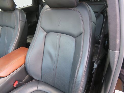 Used 2016 Lincoln MKX Black Label w/ Technology Package image 17