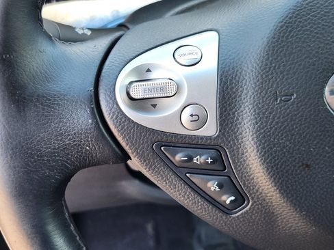 Used 2014 INFINITI QX70 AWD w/ Premium Package image 24
