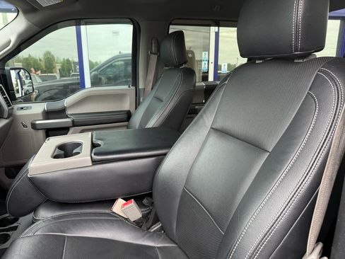Used 2019 Ford F150 XLT AWD/4WD image 12