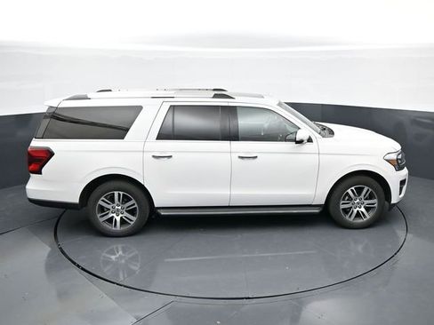 Used 2022 Ford Expedition Max Limited AWD/4WD image 34