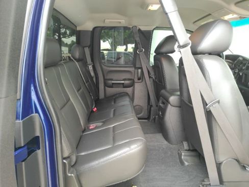 Used 2010 Chevrolet Silverado 1500 LT RWD image 24