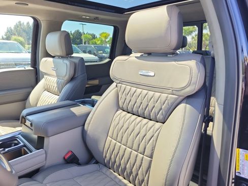 New 2026 Ford F350 Platinum w/ Platinum Plus Package AWD/4WD image 20