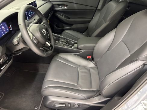 Certified 2025 Honda Accord Sport image 17