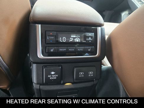 Used 2022 Subaru Ascent Touring AWD/4WD image 29