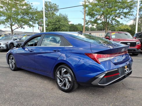 Used 2024 Hyundai Elantra Limited FWD image 6