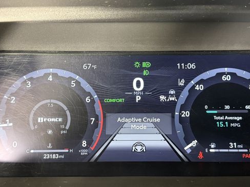 Used 2024 Toyota Tacoma Limited w/ Limited Package (LT) AWD/4WD image 18