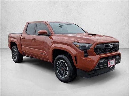 Certified 2025 Toyota Tacoma TRD Sport w/ TRD Sport Upgrade Package image 3