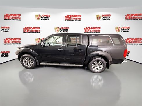 Used 2019 Nissan Frontier SL image 15