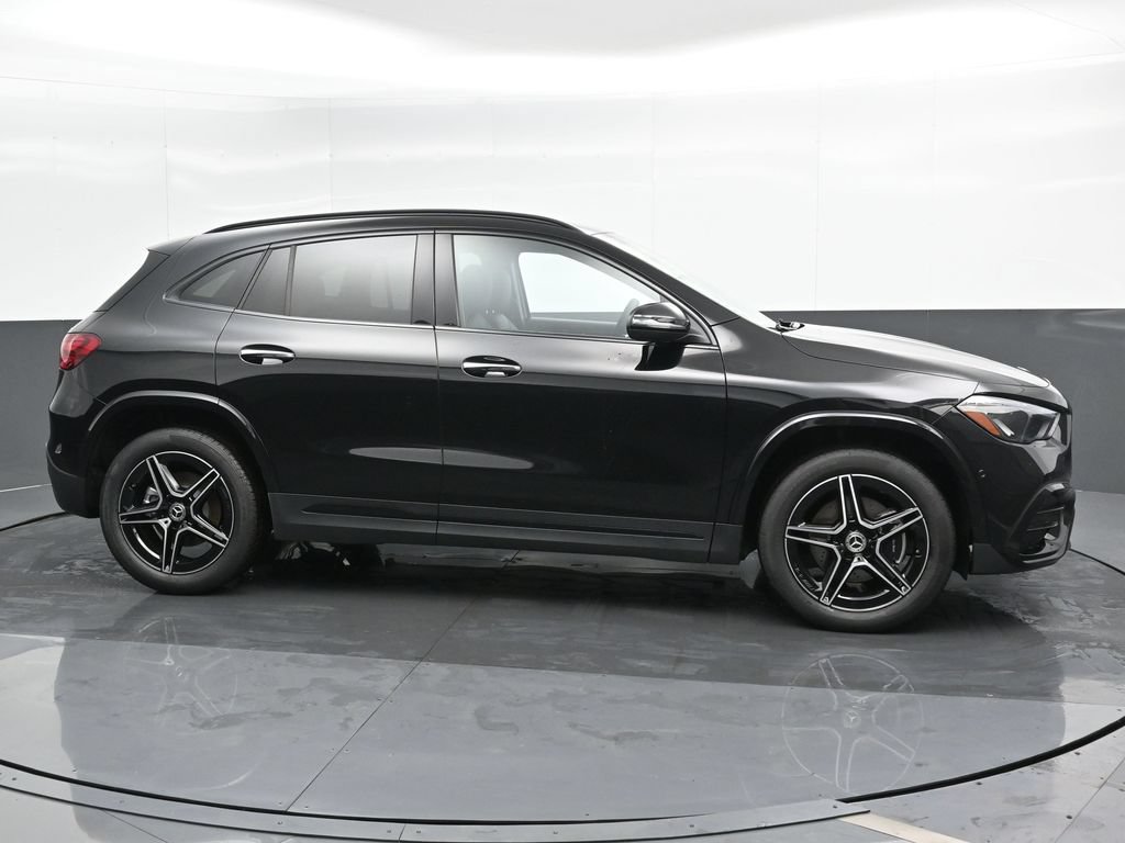 Used 2025 Mercedes-Benz GLA 250 4MATIC image 5