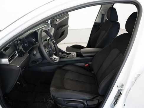 Used 2022 Kia K5 LXS FWD image 10