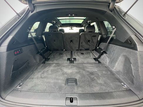 Used 2017 Audi Q7 3.0T Premium image 23