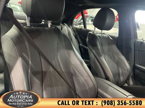 Used 2022 Mercedes-Benz E 350 4MATIC Sedan image 15