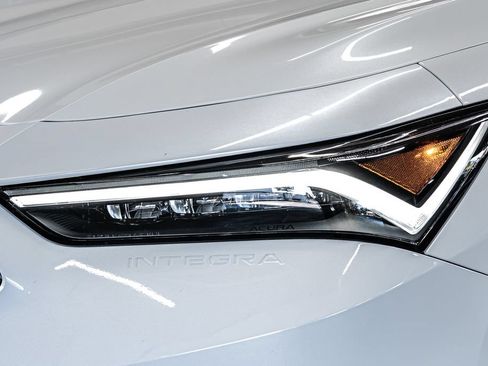 New 2026 Acura Integra FWD image 9
