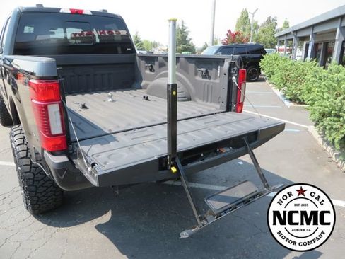 Used 2021 Ford F250 Platinum AWD/4WD image 19