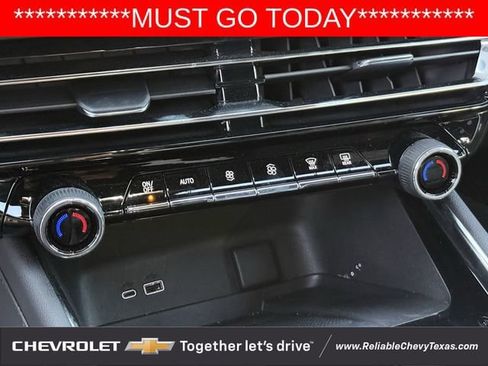 Used 2026 Chevrolet Traverse RS w/ LPO, Floor Liner Package AWD/4WD image 20