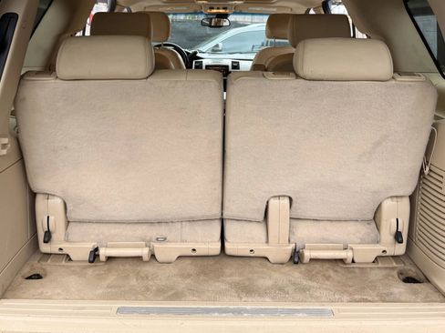 Used 2008 Cadillac Escalade AWD image 15