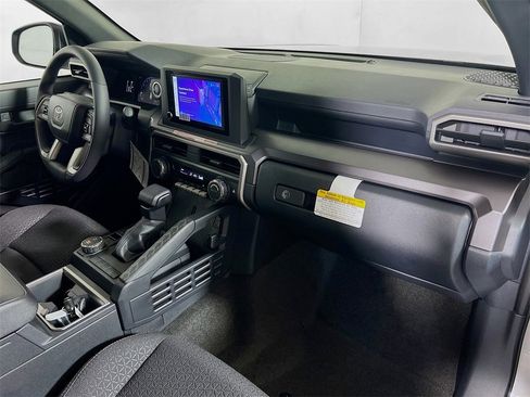 Certified 2025 Toyota 4Runner SR5 image 25