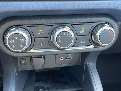 New 2025 Nissan Versa SV w/ Trunk Package image 26