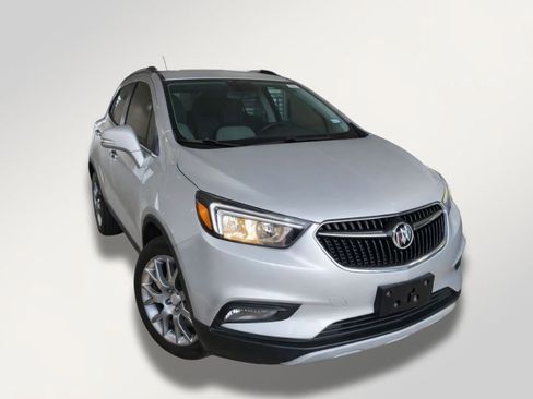 Used 2019 Buick Encore Sport Touring w/ LPO, Road Trip Package image 2