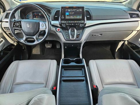Used 2019 Honda Odyssey Touring image 12
