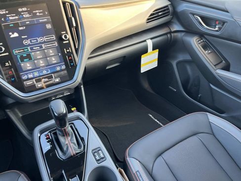 Certified 2025 Subaru Crosstrek 2.5i Limited w/ Crosstrek Mirror Package AWD/4WD image 13