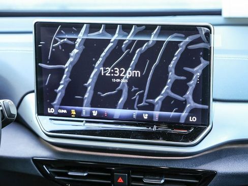 New 2026 Volkswagen ID.4 Pro S image 25