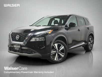 Used 2021 Nissan Rogue SL w/ Premium Package