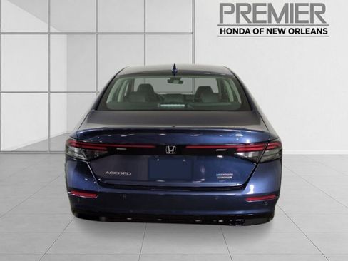 New 2026 Honda Accord Touring image 4