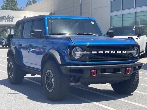 Used 2024 Ford Bronco Wildtrak AWD/4WD image 5