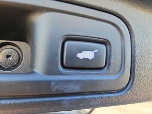 Used 2019 Honda Pilot Elite image 30