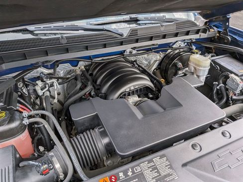 Used 2018 Chevrolet Silverado 1500 LT w/ All Star Edition image 13