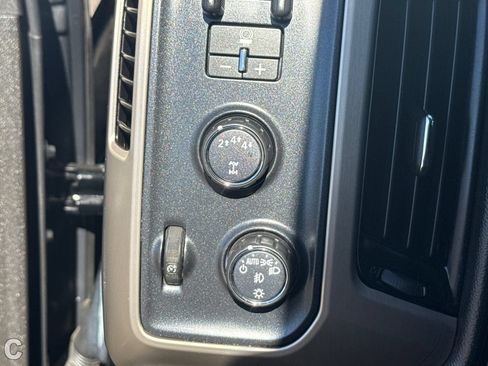 Used 2019 GMC Sierra 3500 Denali w/ Duramax Plus Package AWD/4WD image 29